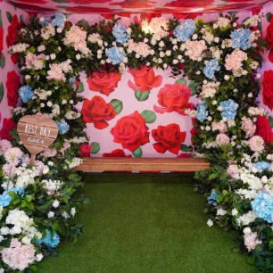 blue and white florals set up in photo pod