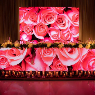 rose graphic video screen bridal table