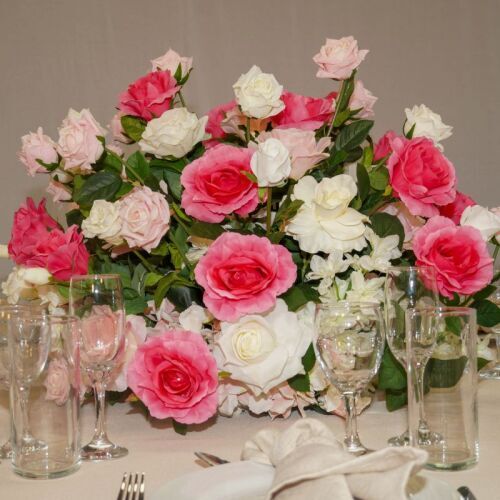 close up rose centrepiece table florals 