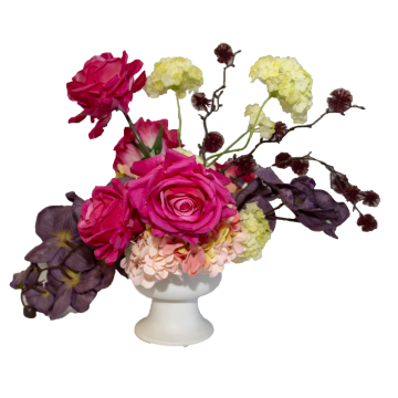 large sherbet coloured table centrepiece