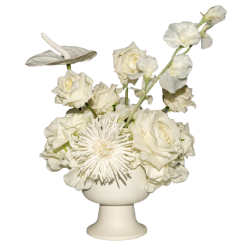 winter whites small bar table centrepiece