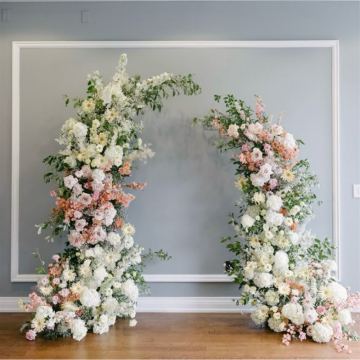 pastel and white flower pillars