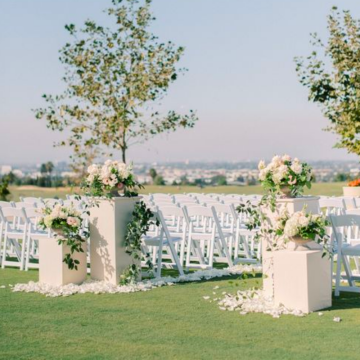 Aisle Floral Plinths