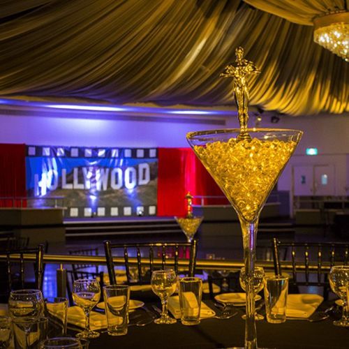 gold oscar statue centerpieces 